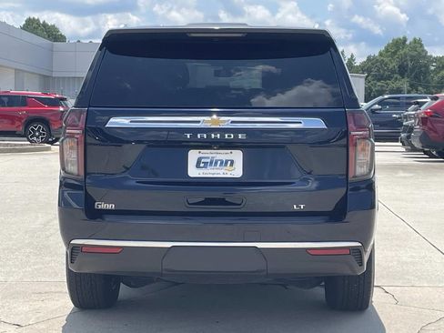 Certified 2022 Chevrolet Tahoe LT w/ Luxury Package AWD/4WD image 3