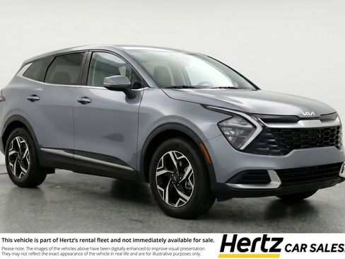 Used 2025 Kia Sportage LX FWD image 1