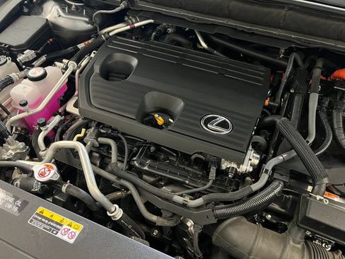 Used 2025 Lexus RX 450h AWD w/ Convenience Package image 56