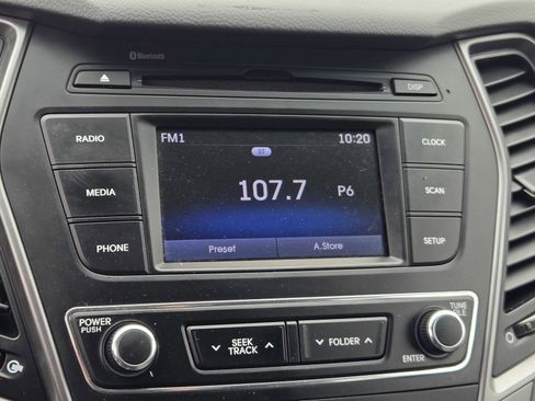 Used 2018 Hyundai Santa Fe Sport image 18