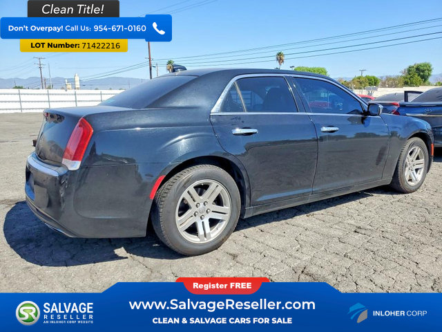 Used 2016 Chrysler 300 C RWD image 4