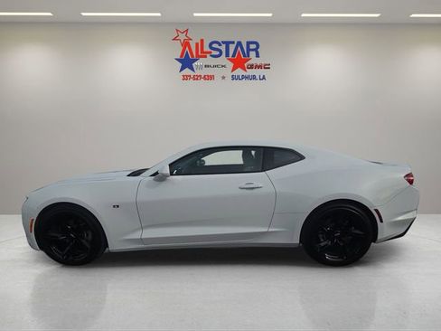 Used 2024 Chevrolet Camaro LT image 4