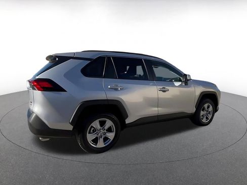 Used 2025 Toyota RAV4 XLE image 14