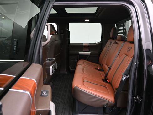 Used 2020 Ford F250 King Ranch w/ King Ranch Ultimate Package image 10