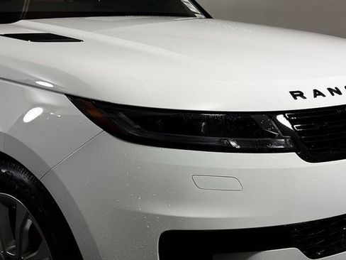 New 2026 Land Rover Range Rover Sport SE image 16