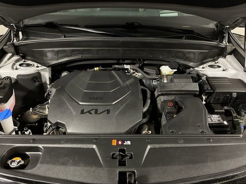 Used 2022 Kia Telluride SX image 8