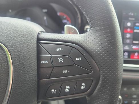 Used 2022 Dodge Durango R/T AWD/4WD image 17
