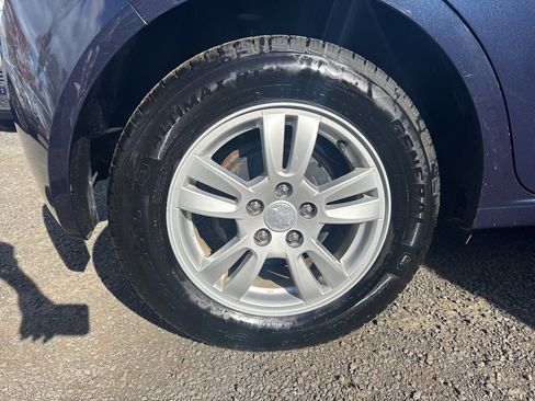 Used 2015 Chevrolet Sonic LT image 18