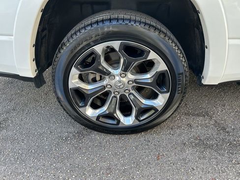 Used 2023 RAM 1500 Limited AWD/4WD image 24