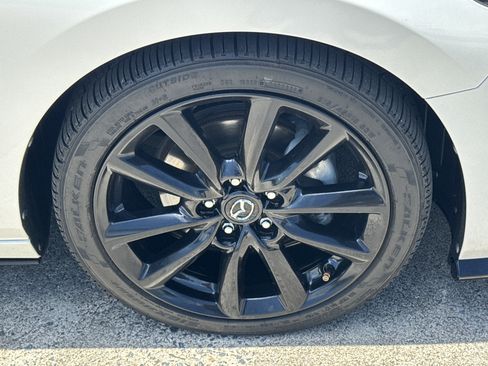 Used 2021 MAZDA MAZDA3 Hatchback w/Premium Plus Pkg AWD/4WD image 12