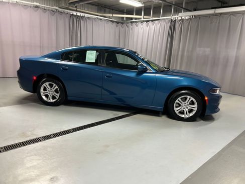 Used 2022 Dodge Charger SXT image 8