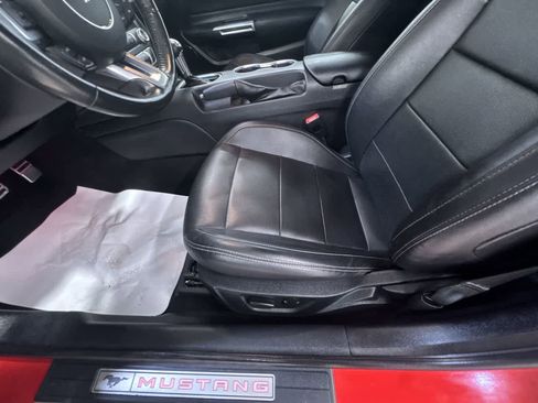 Used 2023 Ford Mustang Premium image 13