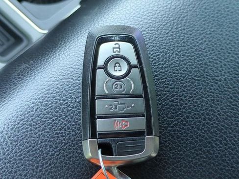 Used 2019 Ford F150 Raptor w/ Equipment Group 802A Luxury image 31