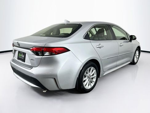 Used 2020 Toyota Corolla XLE w/ Body Protection Package FWD image 9