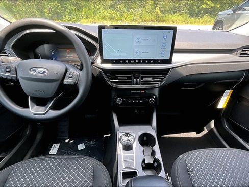 New 2025 Ford Escape Active w/ Tech Pack #1 image 4