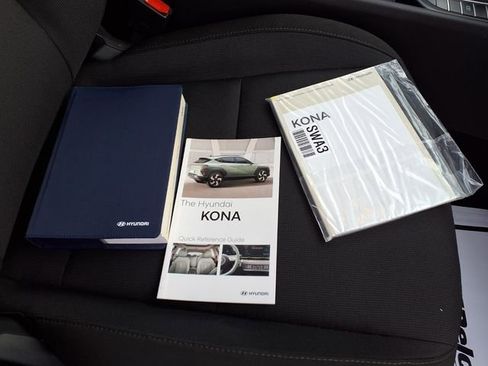 Used 2025 Hyundai Kona SEL FWD image 93