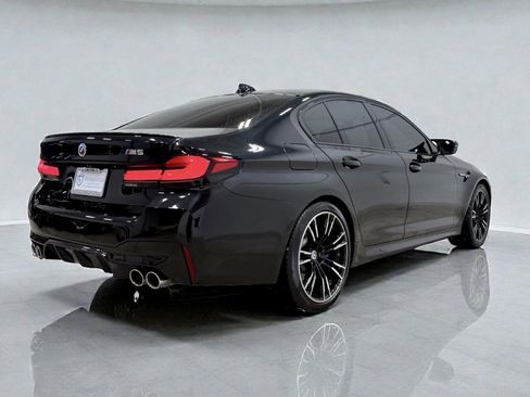Used 2023 BMW M5 image 18