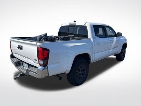 Used 2023 Toyota Tacoma SR5 RWD image 5