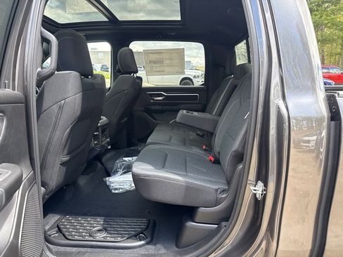 New 2026 RAM 1500 4x4 Crew Cab image 24