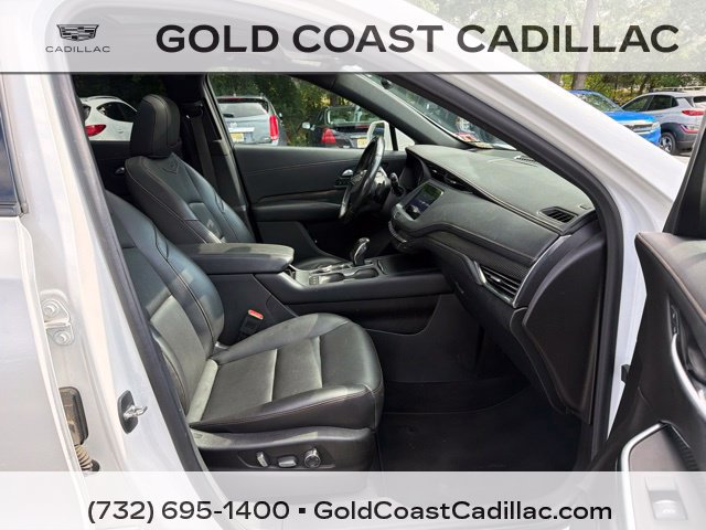 Used 2019 Cadillac XT4 Sport w/ Cold Weather Package AWD/4WD image 5