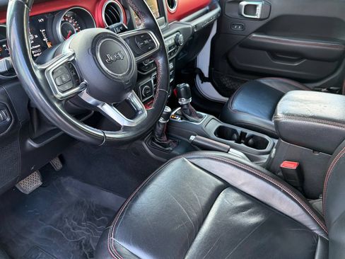 Used 2018 Jeep Wrangler Unlimited Rubicon w/ Safety Group AWD/4WD image 9