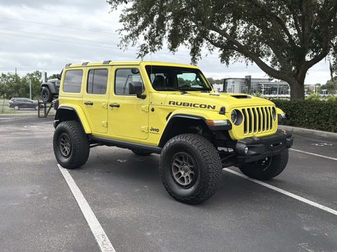 Used 2023 Jeep Wrangler Unlimited Rubicon 392 w/ Xtreme Recon 35" Tire Package AWD/4WD image 2