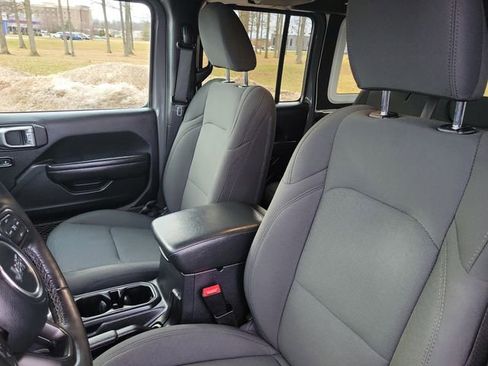 Used 2020 Jeep Wrangler Unlimited Sport image 10