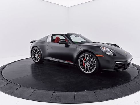 Used 2021 Porsche 911 Targa 4S AWD/4WD image 22
