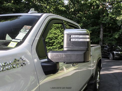 Used 2022 Chevrolet Silverado 3500 High Country w/ Technology Package AWD/4WD image 83