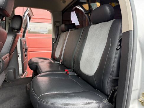 Used 2005 Dodge Ram 2500 Truck SLT AWD/4WD image 19