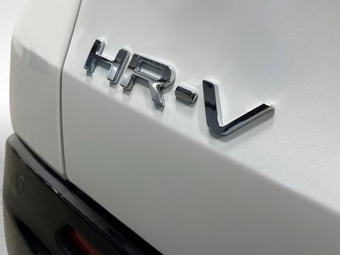 New 2026 Honda HR-V EX-L image 6