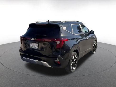 Used 2025 Kia Seltos S image 12