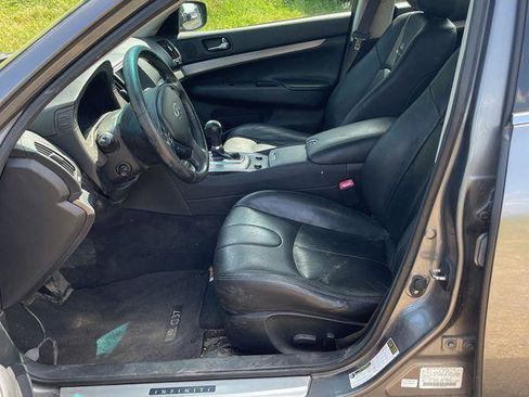 Used 2013 INFINITI G37 Journey w/ Premium Pkg image 16