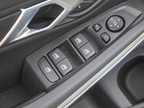 New 2026 BMW 330i Sedan w/ Convenience Package image 20