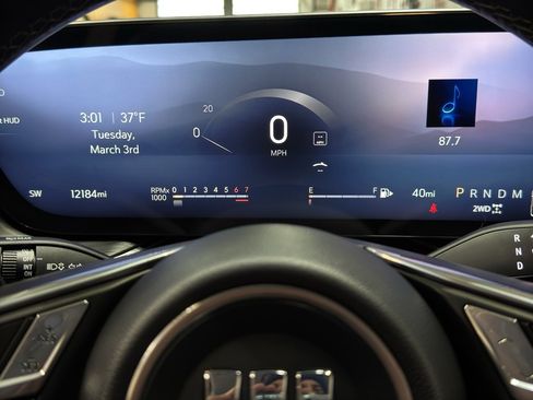 Used 2025 Buick Envision Preferred image 25