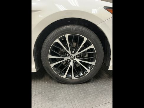 Used 2018 Toyota Camry SE w/ Protection Package (Q1) image 34