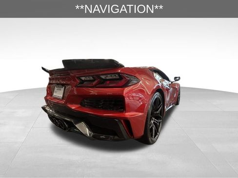 Used 2025 Chevrolet Corvette Z06 RWD image 6