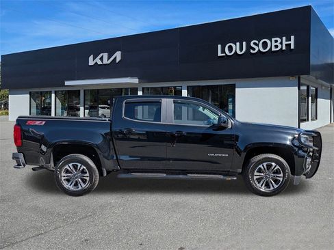 Used 2021 Chevrolet Colorado Z71 image 3