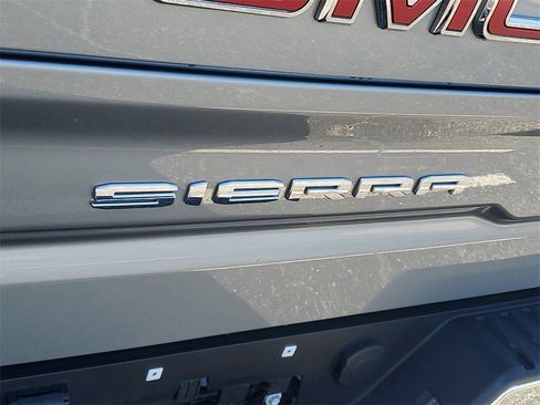 Used 2024 GMC Sierra 1500 SLT w/ SLT Premium Plus Package image 28