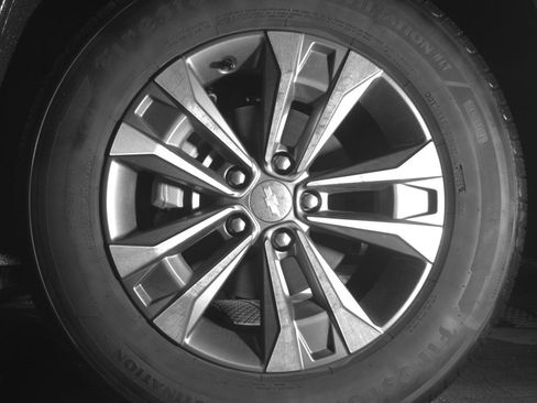 Used 2025 Chevrolet Equinox LT image 12