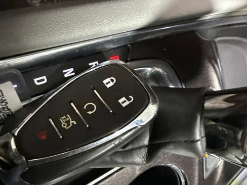 Used 2024 Chevrolet Malibu LT FWD image 33