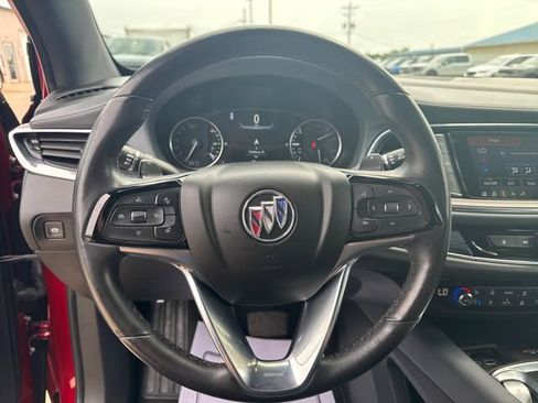 Used 2024 Buick Enclave Premium AWD/4WD image 17