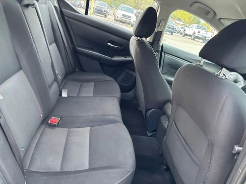 Used 2020 Nissan Sentra SV FWD image 12