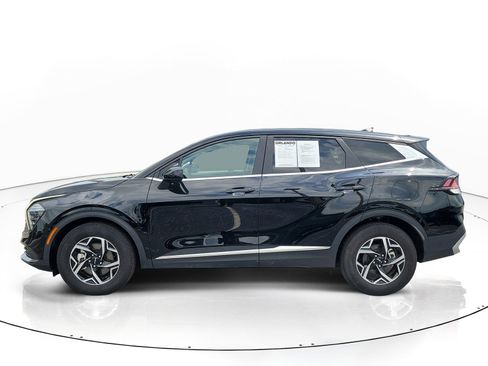 Used 2025 Kia Sportage LX FWD image 4