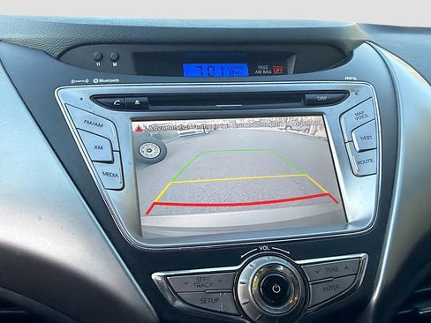 Used 2013 Hyundai Elantra Limited w/ Technology Pkg image 28