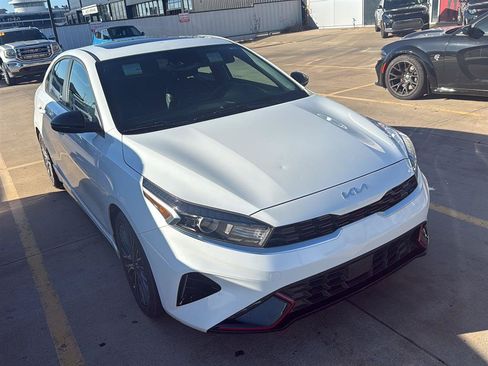 Used 2024 Kia Forte GT-Line w/ GT-Line Premium Package FWD image 1