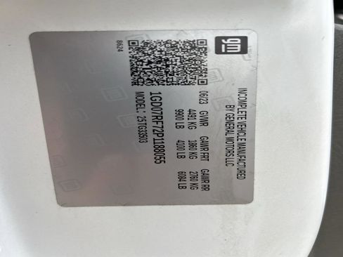 Used 2023 GMC Savana 3500 w/ Power Convenience Package image 24