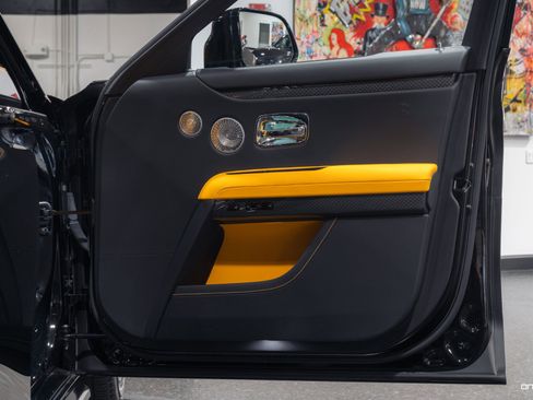 Used 2022 Rolls-Royce Ghost Black Badge image 33