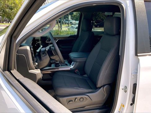 Used 2024 Chevrolet Silverado 1500 RST w/ Redline Edition RWD image 8