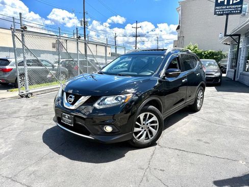 Used 2015 Nissan Rogue SL w/ SL Premium Package AWD/4WD image 1